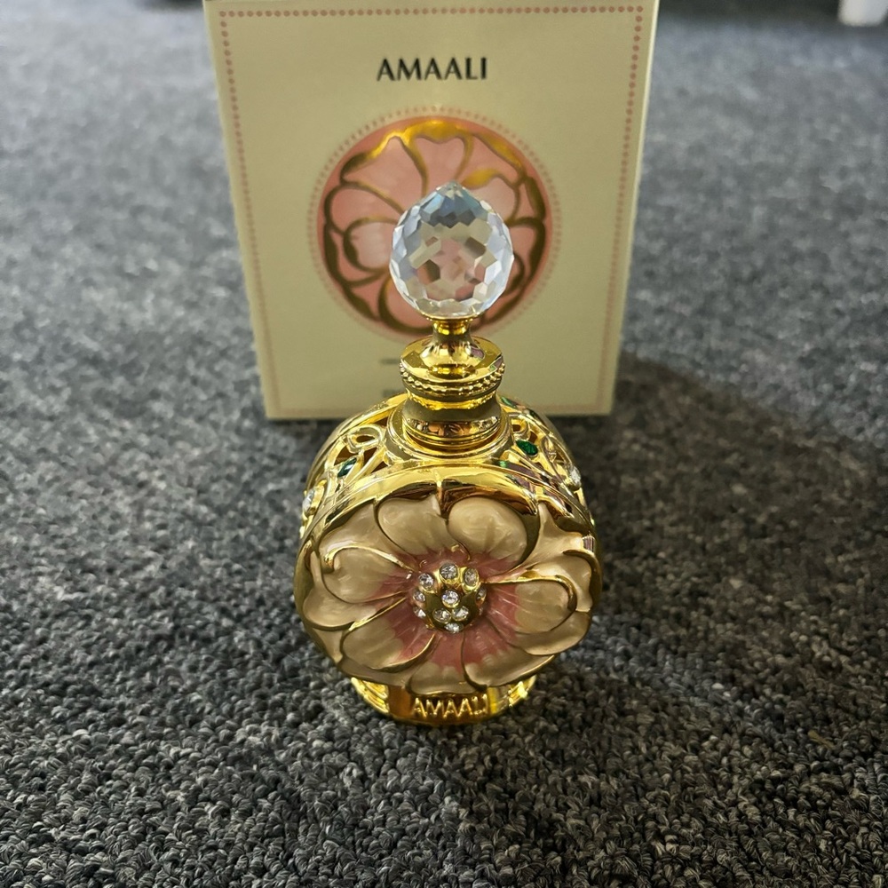 Swiss Arabian perfume oil